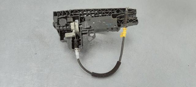 8T0837885B VAG Soporte de manija exterior de puerta trasera izquierda  en stock Gandía