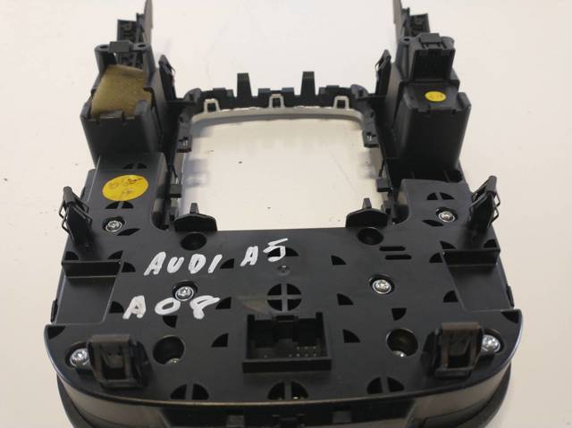 8T0919609WFX Control remoto del autorradio  disponible Málaga