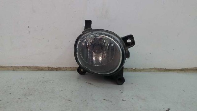 8T0941700 Faro antiniebla derecho  disponible Burgos