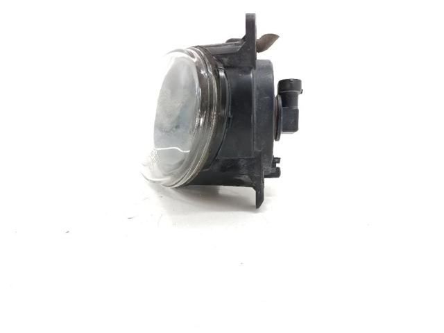 8T0941700B Faro antiniebla derecho  en stock Sabadell