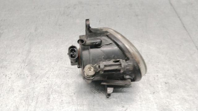 VAG 8T0941700B Faro antiniebla derecho  en stock Salamanca