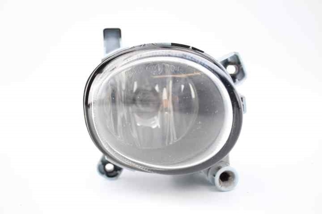 8T0941700E Faro antiniebla derecho  disponible Burgos