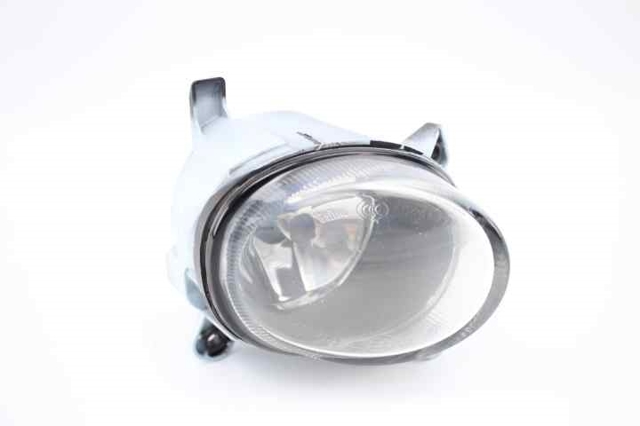 8T0941700E VAG Faro antiniebla derecho  disponible Vigo