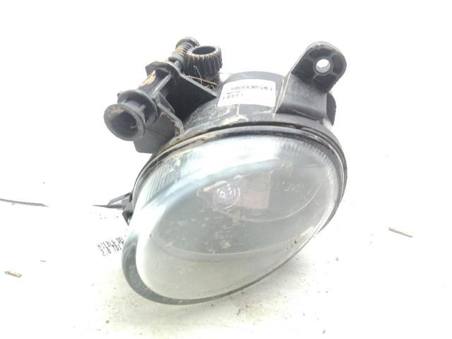 VAG 8T0941700E Faro antiniebla derecho  en stock Salamanca
