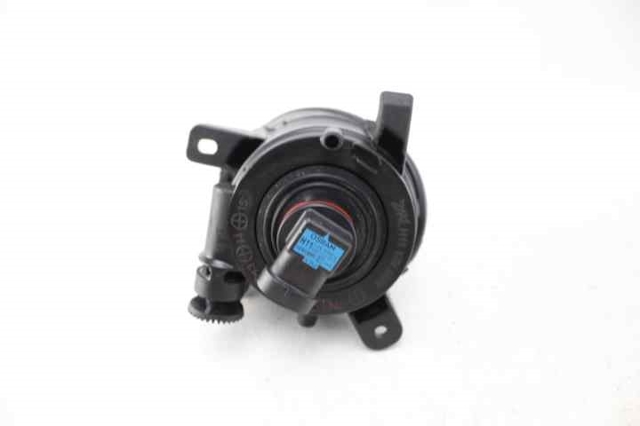 8T0941700M Faro antiniebla derecho  comprar en Reus