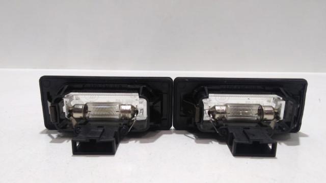 VAG 8T0943021 Luz de matrícula trasera  comprar en Albacete