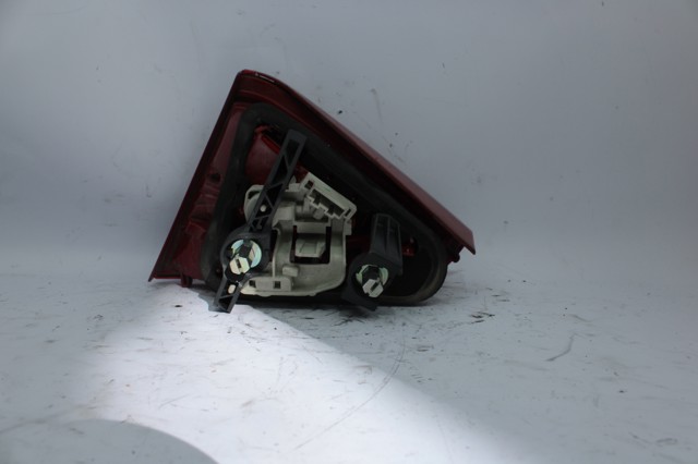 8T0945093 VAG Piloto trasero interior izquierdo  disponible Ourense