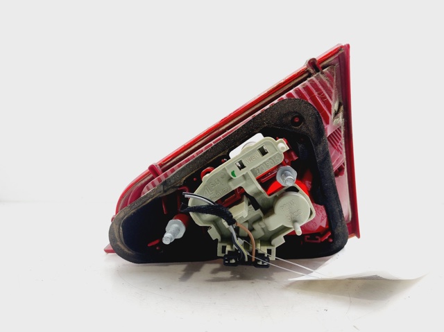 VAG 8T0945093 Piloto trasero interior izquierdo  en stock Salamanca
