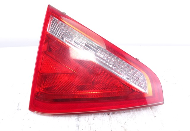 8T0945093 Piloto trasero interior izquierdo comprar Girona