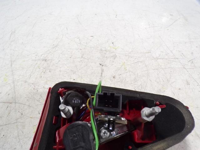 8T0945093A Piloto trasero interior izquierdo  en stock Sabadell
