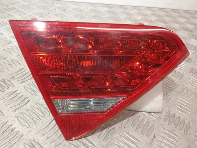 VAG 8T0945093A Piloto trasero interior izquierdo comprar Tarragona