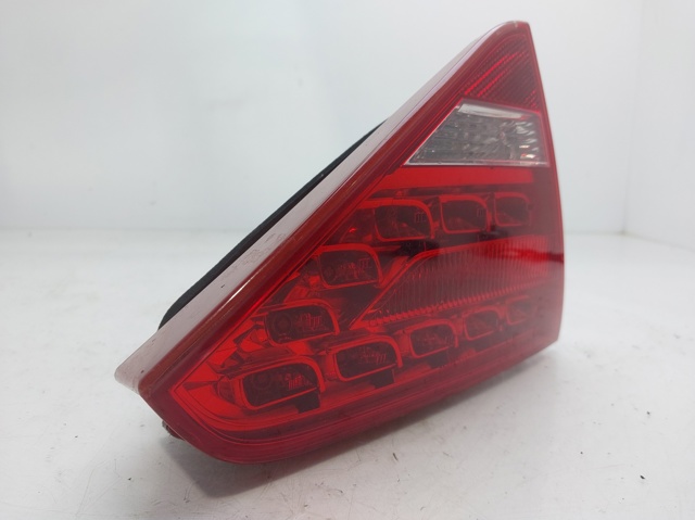 8T0945093A Piloto trasero interior izquierdo  en stock Sabadell