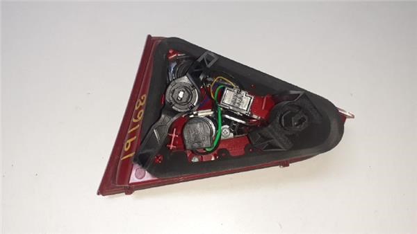 8T0945093A Piloto trasero interior izquierdo  en stock Sabadell