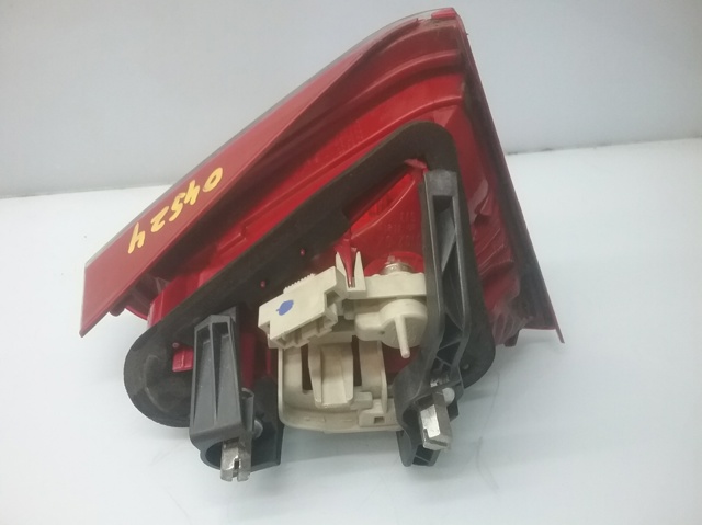 8T0945094 Piloto trasero interior derecho  comprar en Pontevedra