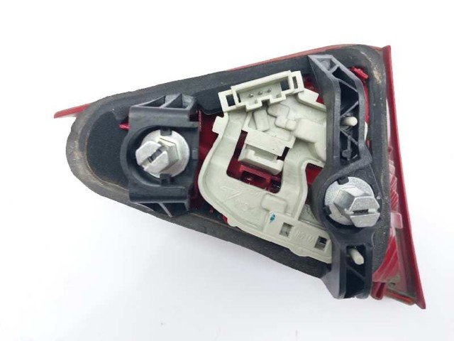 8T0945094 VAG Piloto trasero interior derecho comprar Bilbao