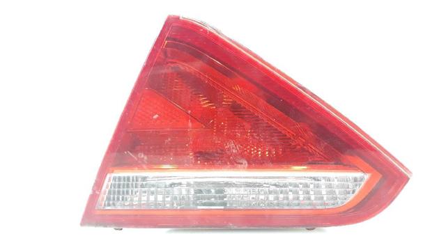 VAG 8T0945094 Piloto trasero interior derecho  disponible España