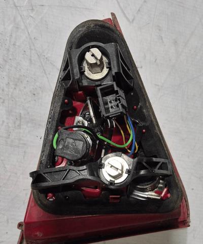 8T0945094A VAG Piloto trasero interior derecho comprar Madrid