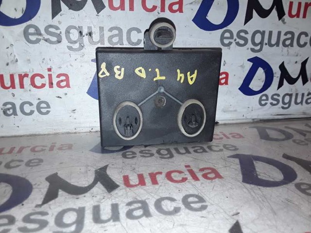 8T0959795Q Módulo de confort de la puerta trasera  disponible Utrera