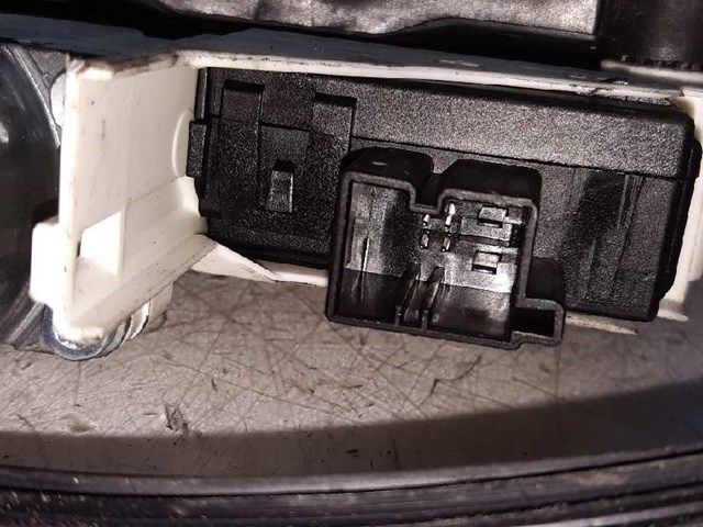 VAG 8T0959802A Motor del elevalunas de la puerta delantera derecha  comprar en Albacete