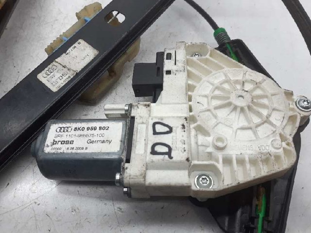8T0959802A VAG Motor del elevalunas de la puerta delantera derecha  disponible Ourense