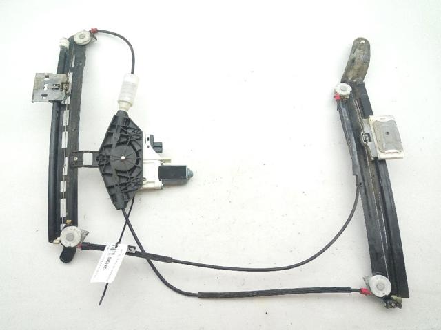 VAG 8T0959802A Motor del elevalunas de la puerta delantera derecha comprar Barcelona