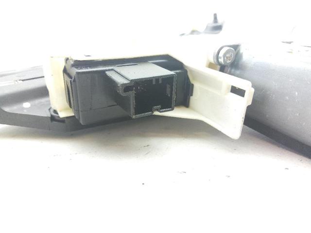 VAG 8T0959802A Motor del elevalunas de la puerta delantera derecha  disponible España