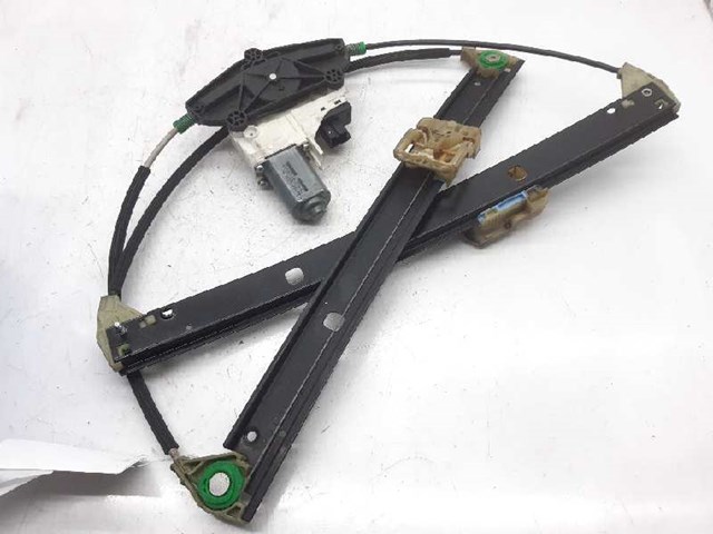 8T0959802A VAG Motor del elevalunas de la puerta delantera derecha comprar Alcalá