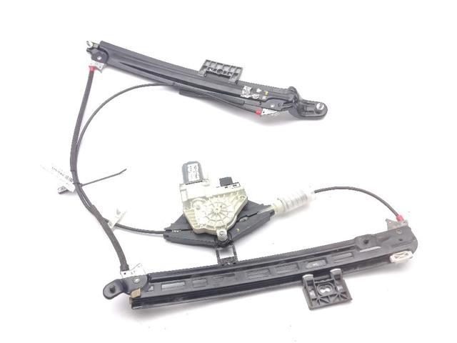 8T0959802A Motor del elevalunas de la puerta delantera derecha  disponible Utrera
