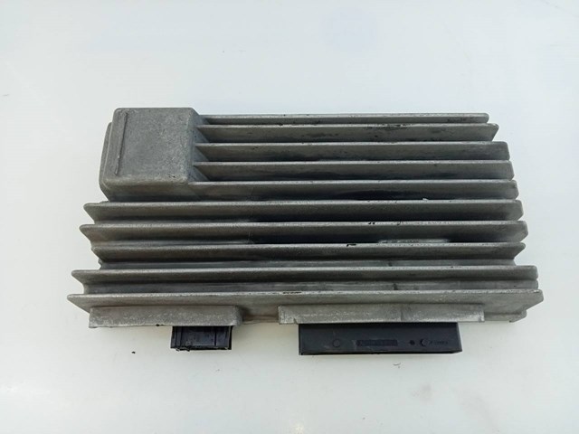 Amplificador De Señal 8T1035223 VAG/Audi