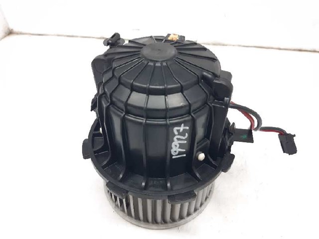 8T1820021 VAG Motor del ventilador del calefactor  comprar en Oviedo