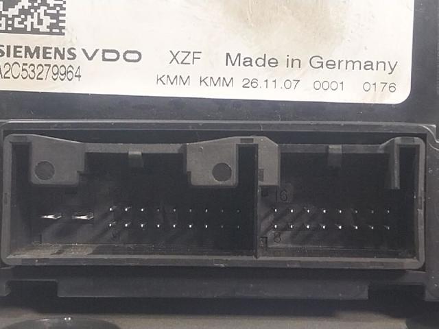 8T1820043AGXZF VAG/Audi