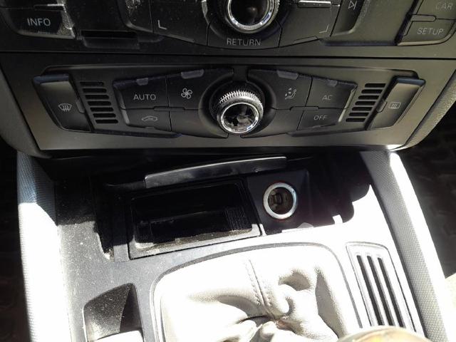8T1820043ARXZF VAG