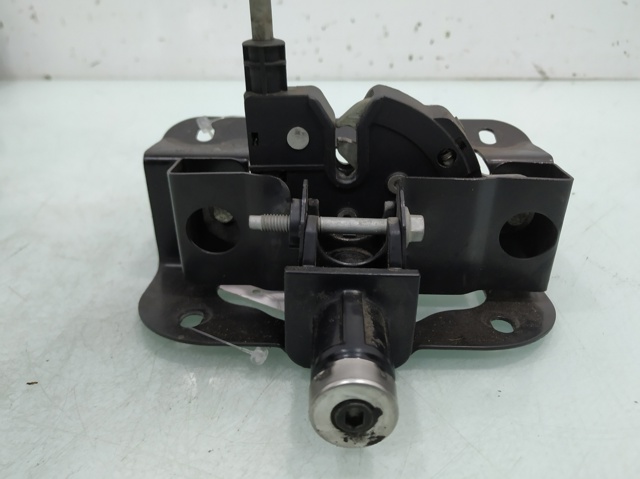8T1A16700AA Cerradura de capó  en stock Sabadell