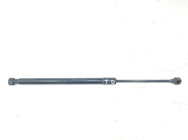 8T8827552B VAG/Audi
