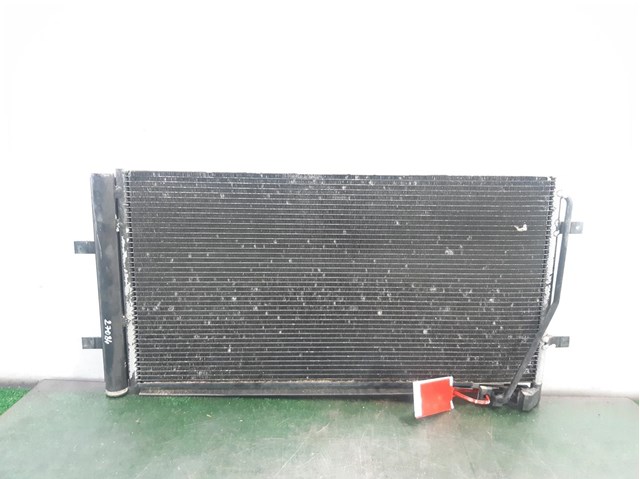 Condensador / radiador  aire acondicionado para audi q3 2.0 tdi cffb 8U0260401B
