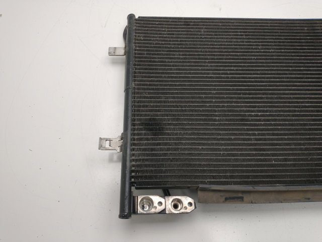8U0260401C Condensador aire acondicionado  en stock Sabadell