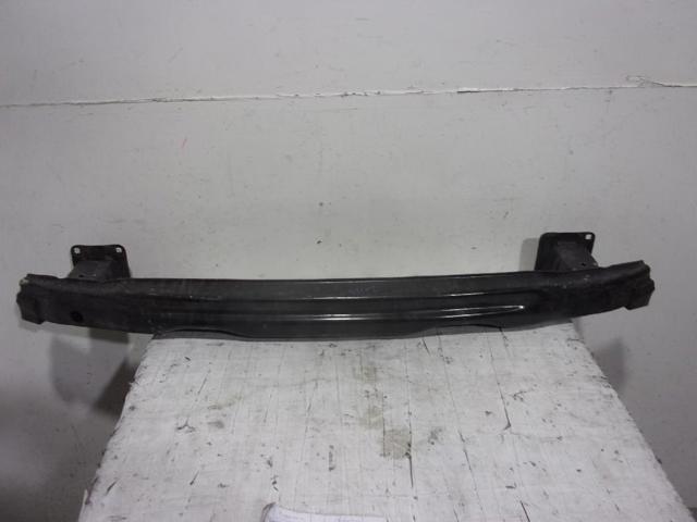 8U0807309D VAG Refuerzo parachoques trasero comprar Bilbao