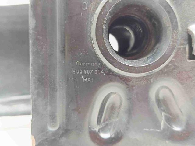 8U0807309D Refuerzo de parachoques trasero  disponible Burgos