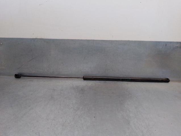 8U0823359B VAG/Audi