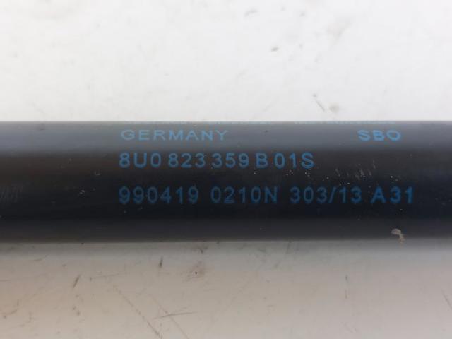 8U0823359B VAG Amortiguador de capó  en stock Córdoba