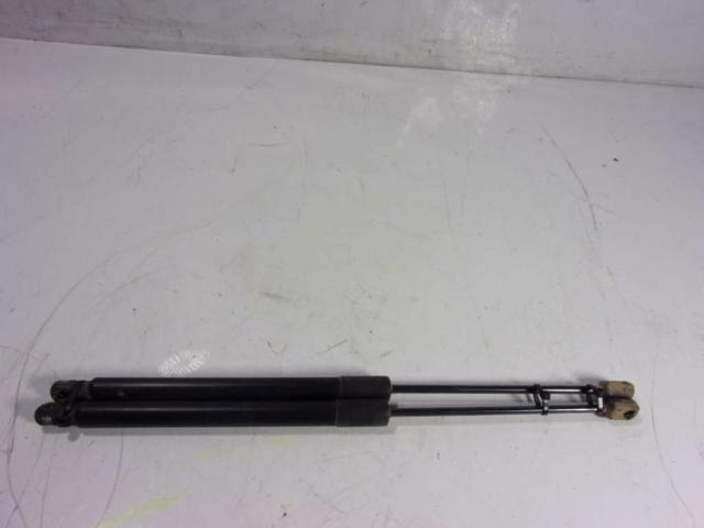 8U0827552B VAG