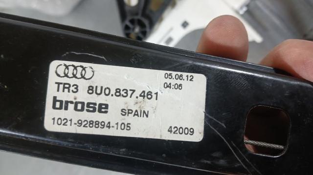 8U0837461 Mecanismo de elevalunas de la puerta delantera izquierda  comprar en Reus