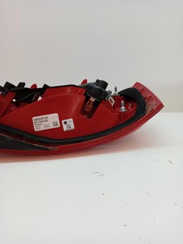 VAG 8U0945093 Piloto trasero izquierdo  disponible España