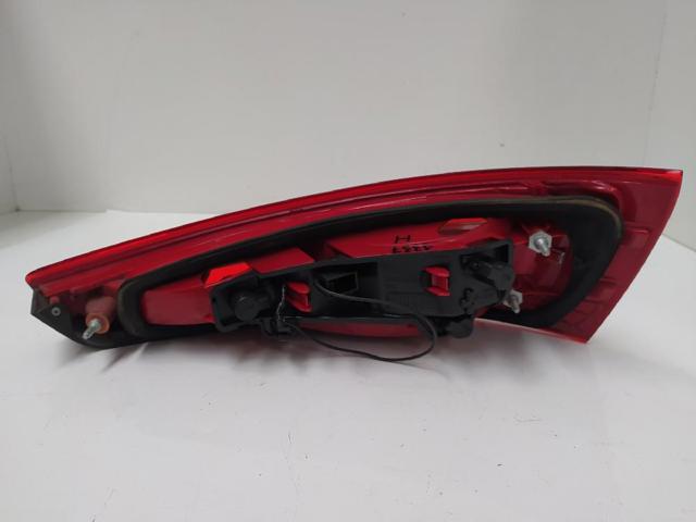 8U0945093 Piloto trasero izquierdo  comprar en Reus
