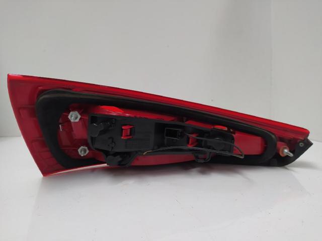 8U0945094 VAG Piloto trasero derecho  comprar en Jaén