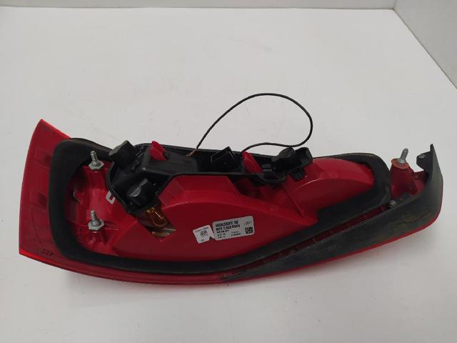 8U0945094 VAG Piloto trasero derecho  en stock Gandía