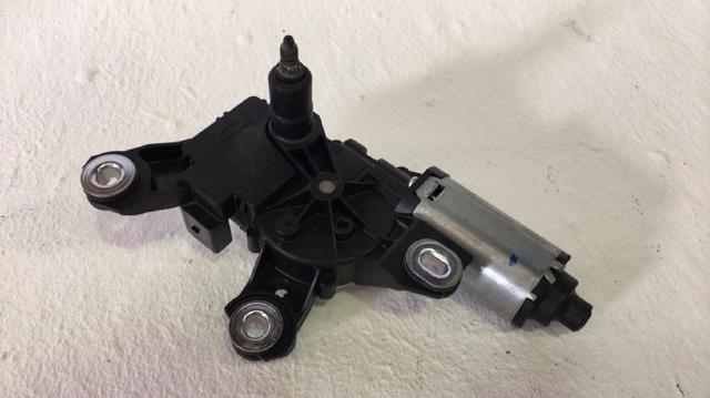 8U0955711A VAG Motor del limpiaparabrisas trasero  comprar en Lleida
