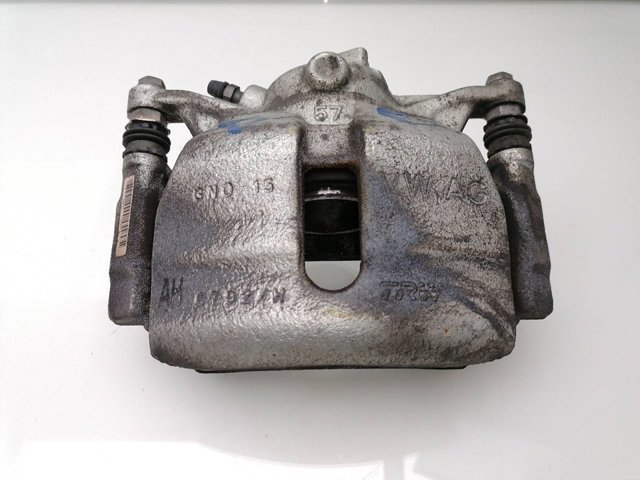8V0615124 VAG Pinza de freno delantera derecha comprar Bilbao