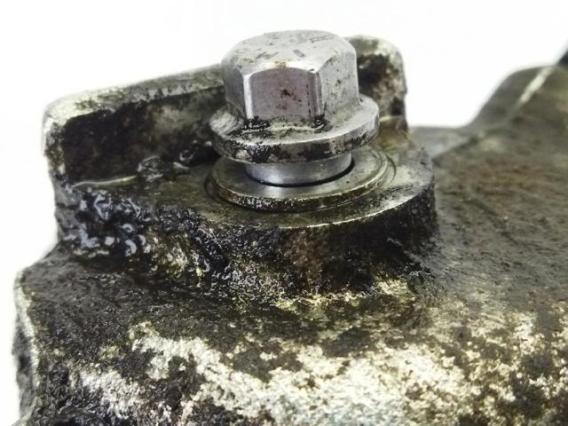 VAG 8V0615124 Pinza de freno delantera derecha  en stock Salamanca