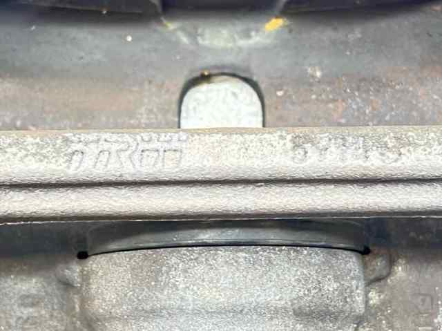 8V0615124D Pinza de freno delantera derecha  en stock Castellón